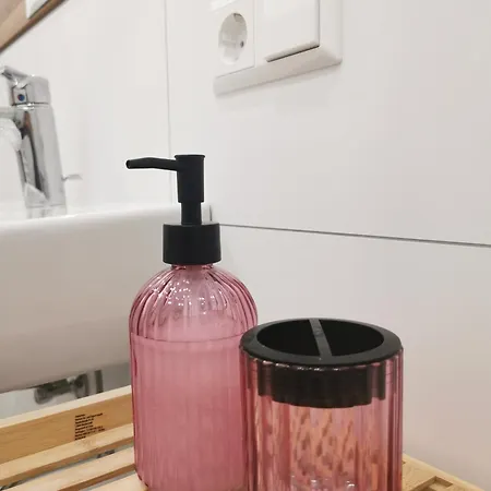 דירה Gemuetliches Souterrain In לנגנרגן