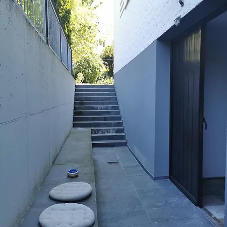 Gemuetliches Souterrain In לנגנרגן