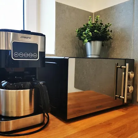 Gemuetliches Souterrain In 랑게나르겐