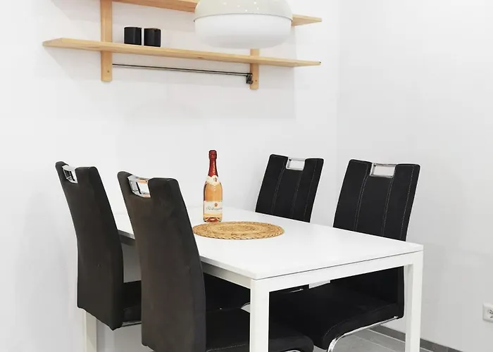 Gemütliches Souterrain In * Langenargen